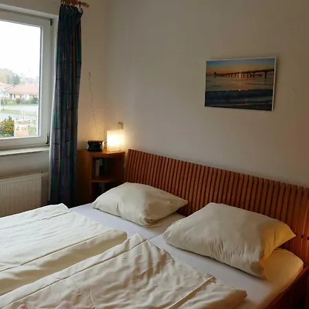 J Strandstr 28-30b Apartmán *