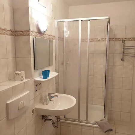 J Strandstr 28-30b Apartmán *