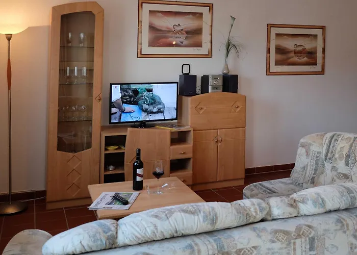 J Strandstr 28-30b Apartmán *