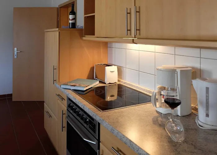 J Strandstr 28-30b * Karlshagen